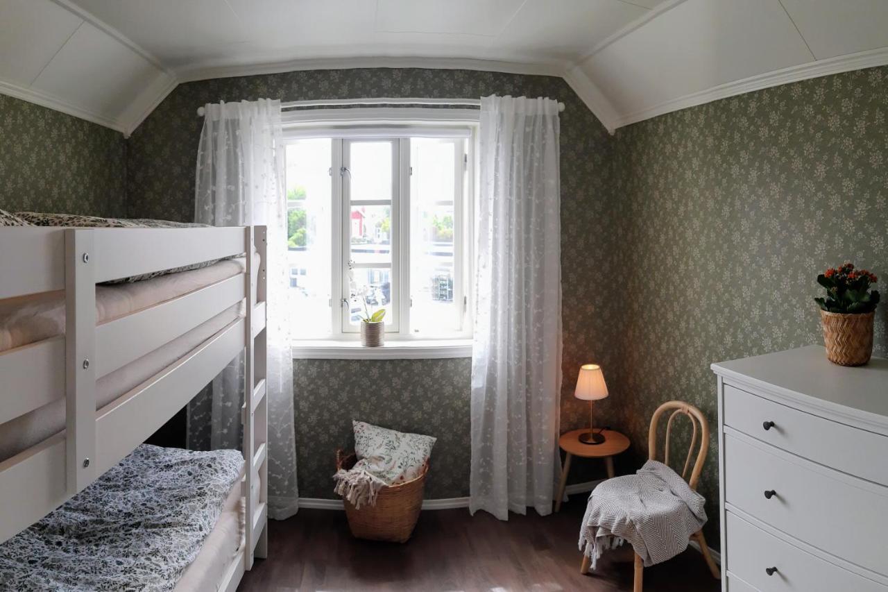 Trygheim Feriehus Bud ภายนอก รูปภาพ